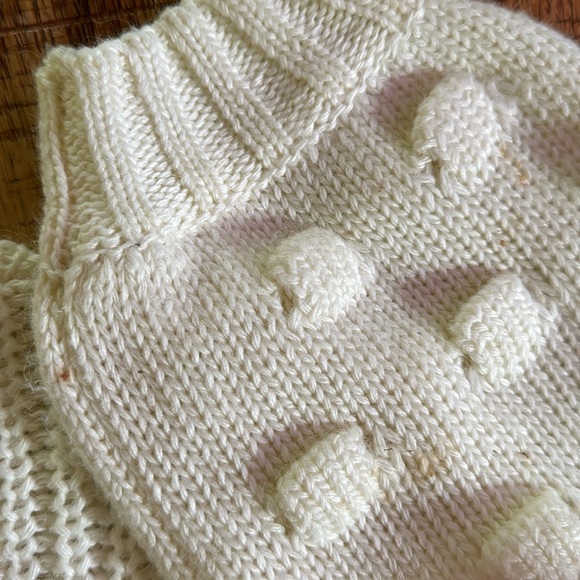 En Créme Dot Sleeve Sweater Size L (stain on sleeve) - Picture 7 of 7